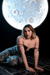 TomLondon_ Happy New Year 2026  5টি ছবি