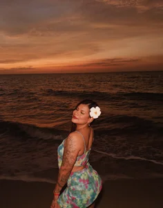 _mers 💚🌊 Pic 5