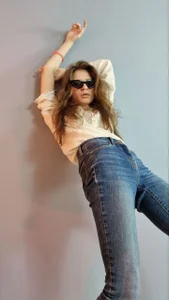 AnnaCringe Did you say I'm not a model? Pic 3