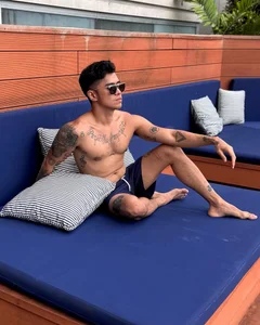 KarlKambing Public Gambar 9