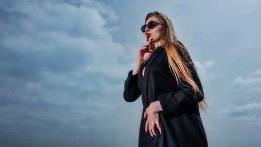 ArielBurn Among the clouds Pic