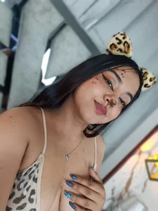 Salomeleee 🐆🤎 Bilde 2