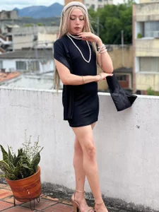 Issabella_Glamorous Public รูป  5