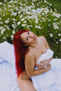 Lina-hill SUMMER MOOD Gambar 2