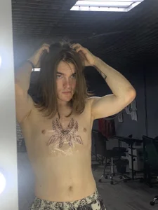 Velvet_Prince_ Public slika 6