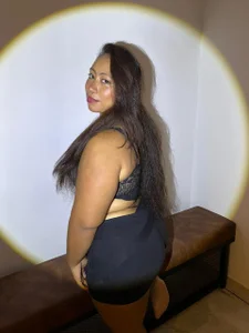 SeleneGibson__ Public Immagine 