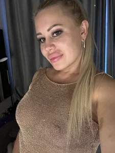 MonnyStef Public  8. fénykép