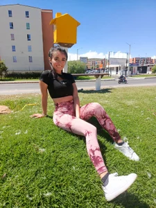 Megann_1410 Public Foto 4