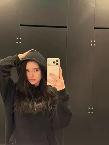 fuckwithcassie: Just a tiny introduction ( 2 фото)
