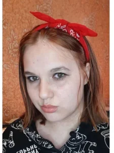 CherylVinyl Public Gambar 4