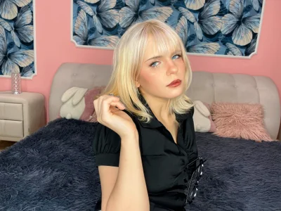 ALZA_AZURE Charming Alza💫 Immagine  2