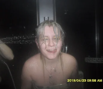 Funny girlFunny girl 🤪😘 de Flora_SecretLife Foto 6