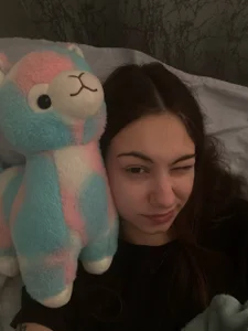 DaynaMacha The before pictures into my bed Foto 2