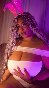 Emy_leon 🐰 Bunny Fever Foto 2