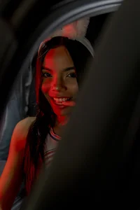 Krissi_latore Can I have your carrot?🐰 Foto 3