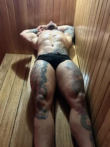 Dave-Max01 Public Foto 3