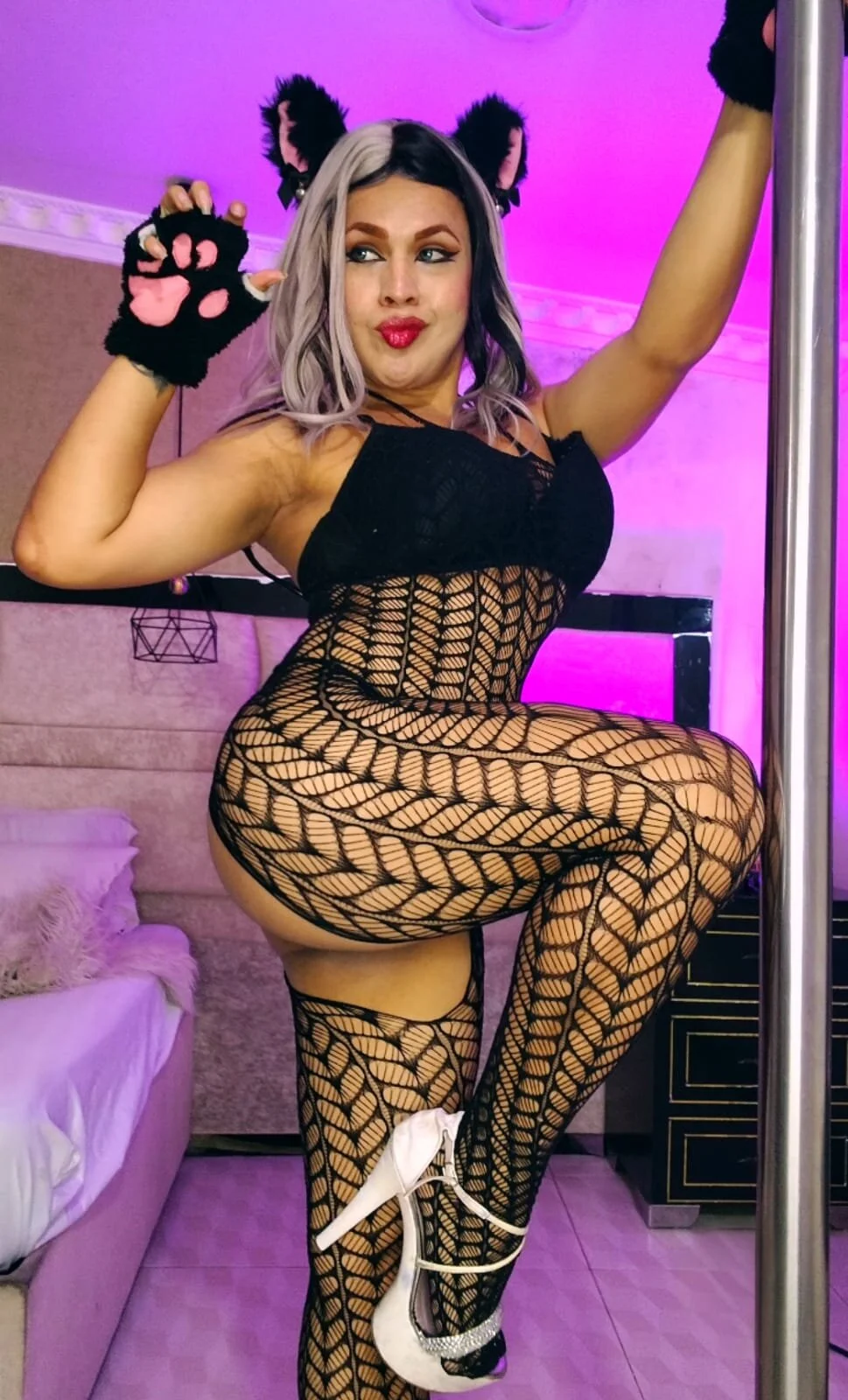 kimCosseyy immagine di tendenza 3977