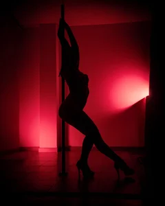 Cherry_Velour_ Public Pic 9