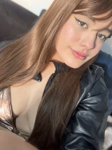 Eirlysx Photos of me 💋 Pic 3