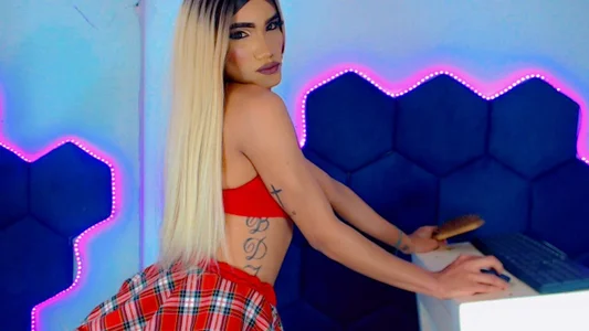 sheylarjenner_23 Public Kuva 3