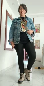sex_becca casual Pic 6