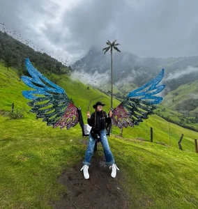 tekila__ - Being happy 🦋 Pic 2