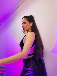 Urban purple💜 de BeccaBaxter  9 Imagens