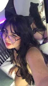 Zara_Snow kullanıcısının your pretty little cat😼🖤 albümü -  5 fotoğraf