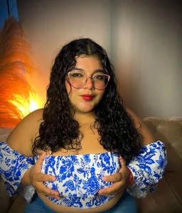 Violet_Mirss Public Bilde 3