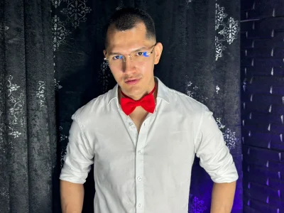 sexy milan shy boy for you de MilanDavid1  3 Imagens