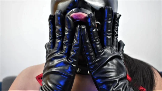 Carla_Phoenix Public Foto 4