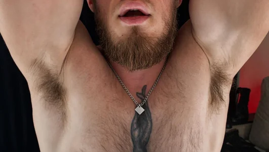 Freeeeeeeeeeeeeee de HunkyDesire  2 Imagens