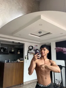 ZYZZ1312 Public Immagine  7