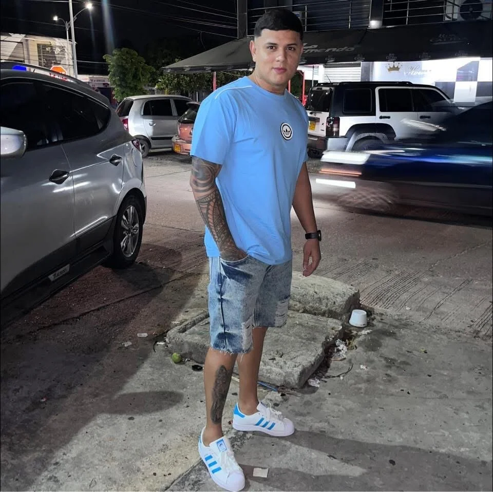 Jefrey0298 adlı kullanıcının viral fotoğrafları:  3291