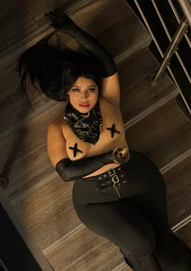 kiana_cream wine glass in the dark 💋 Pic 7