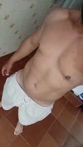 alcasalsex Public - {count, plural, one {תמונה אחת} two {שתי תמונות} many {# תמונות} other {# תמונות}}