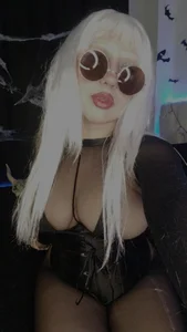 LarissaHell Mami Gojo.🕶️🩵 Bilde 3