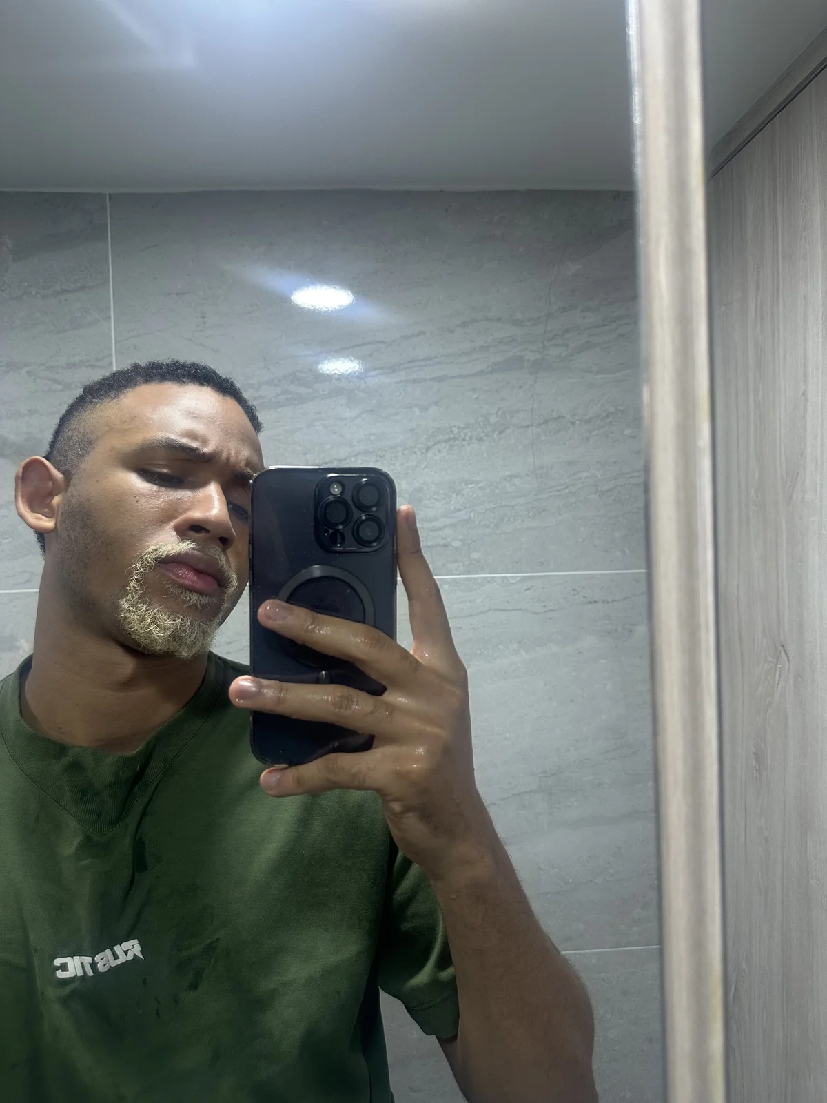 صور B_Wild الرائجة  614