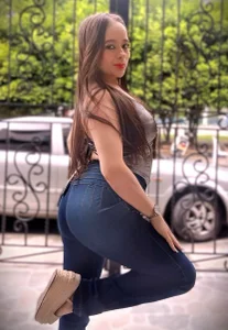 MeliissaAdams Public Pic 8