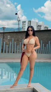 AshleyJhonson Public Pic 2