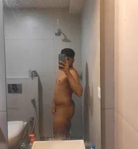 mystrymanINDR0 Public Foto