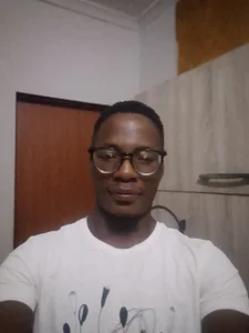 Dick_Starring Public Pic