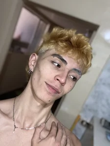 👑𝘈𝘕 𝘐𝘕𝘊𝘙𝘌𝘋𝘐𝘉𝘓𝘌 𝘔𝘖𝘋𝘌𝘓👑