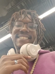 Public od Moyo228  snímek