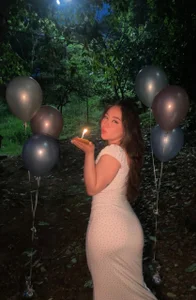 SofiBaez Birthday Girl Gambar