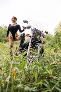 EvaCanton 🧨 Pic 4