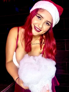 AllisonnSmith_: share your christmas with me, let's enjoy our exciting senses 💋🔥✨ ( фото)