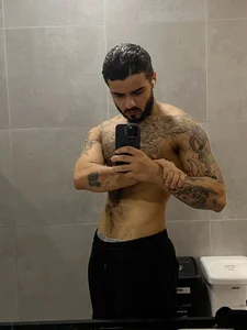 Benjii_Carter1 GO TO TOP 100 Pic 3