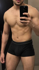 Maxwithsexybody's XXX Nude Photo 2
