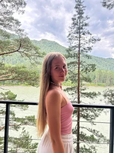 My Life od AlbaMesick  4 snímek